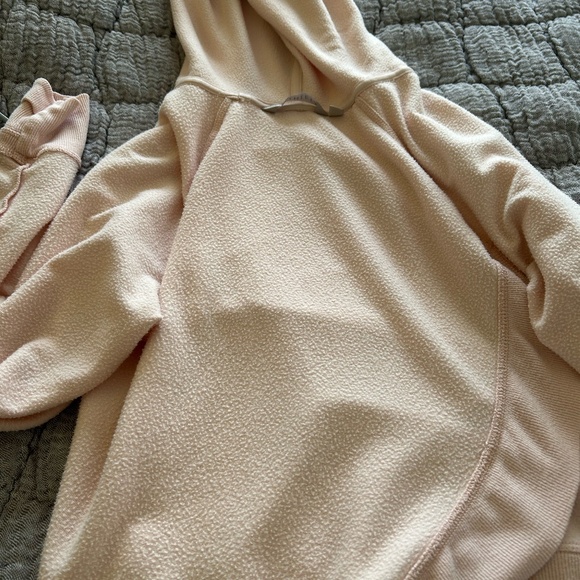 Athleta cross over hooded sweatshirt - Picture 5 of 5